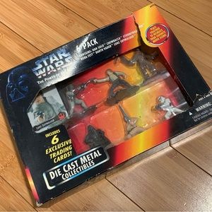 2 sets of die cast Star Wars figures